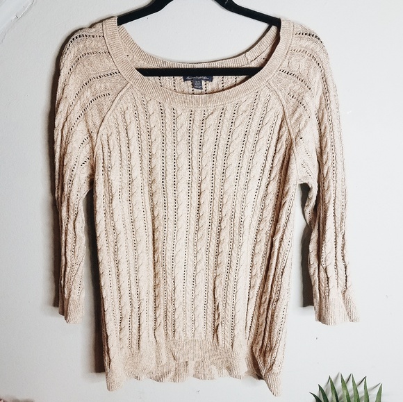 Quarter-Length Sleeve American Eagle Sweater - Picture 1 of 3